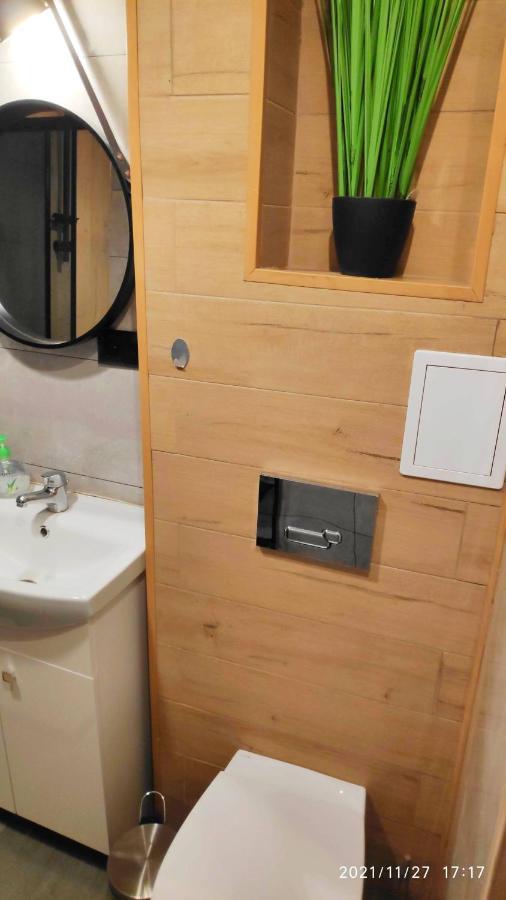 Studio Matejki 29, Bytom Apartment ภายนอก รูปภาพ